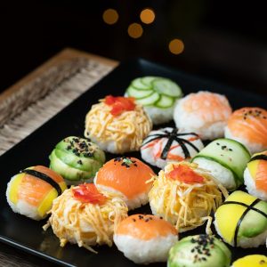 sushi balls, japanese food, food-5878892.jpg