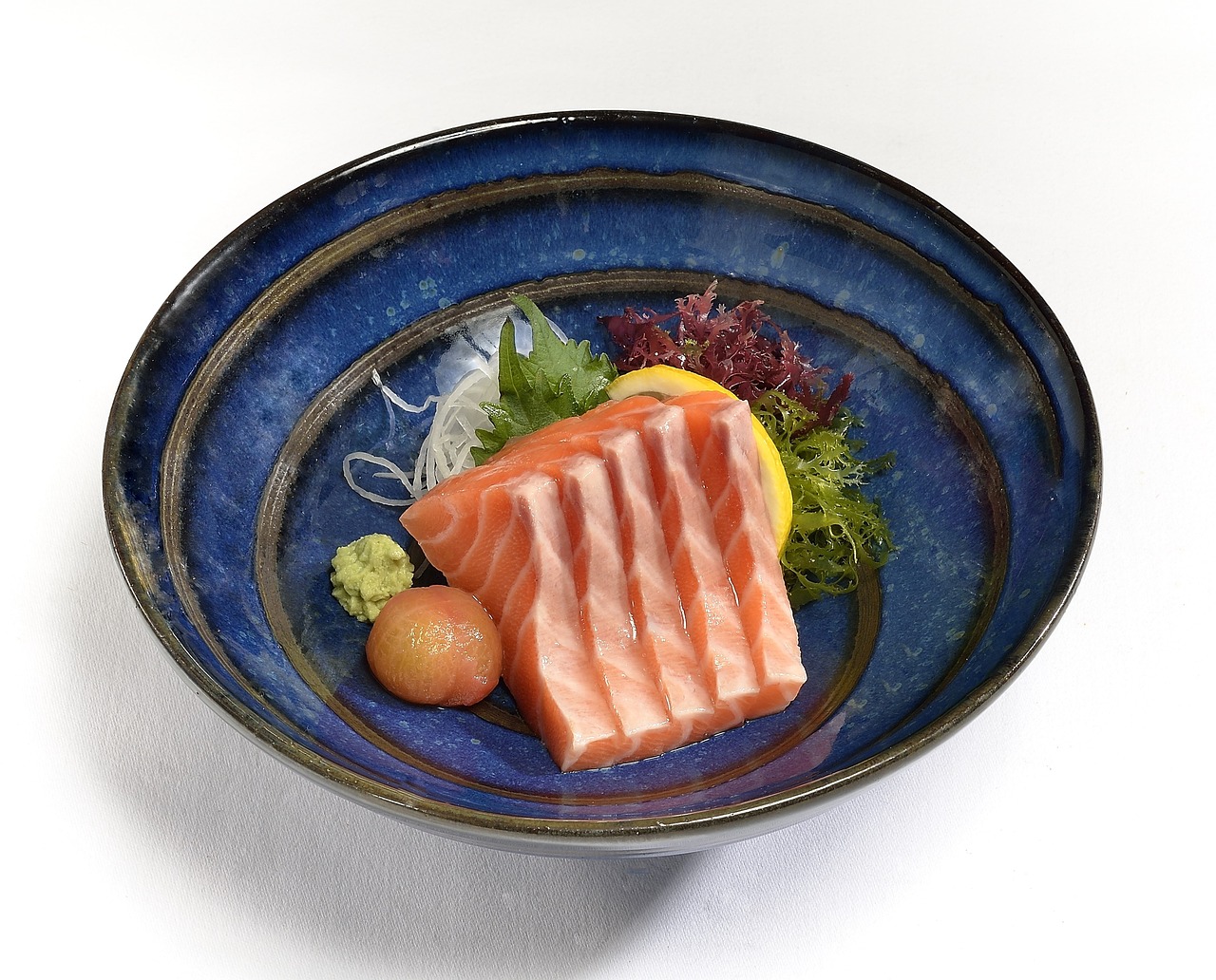 salmon sashimi, salmon, raw-2186542.jpg